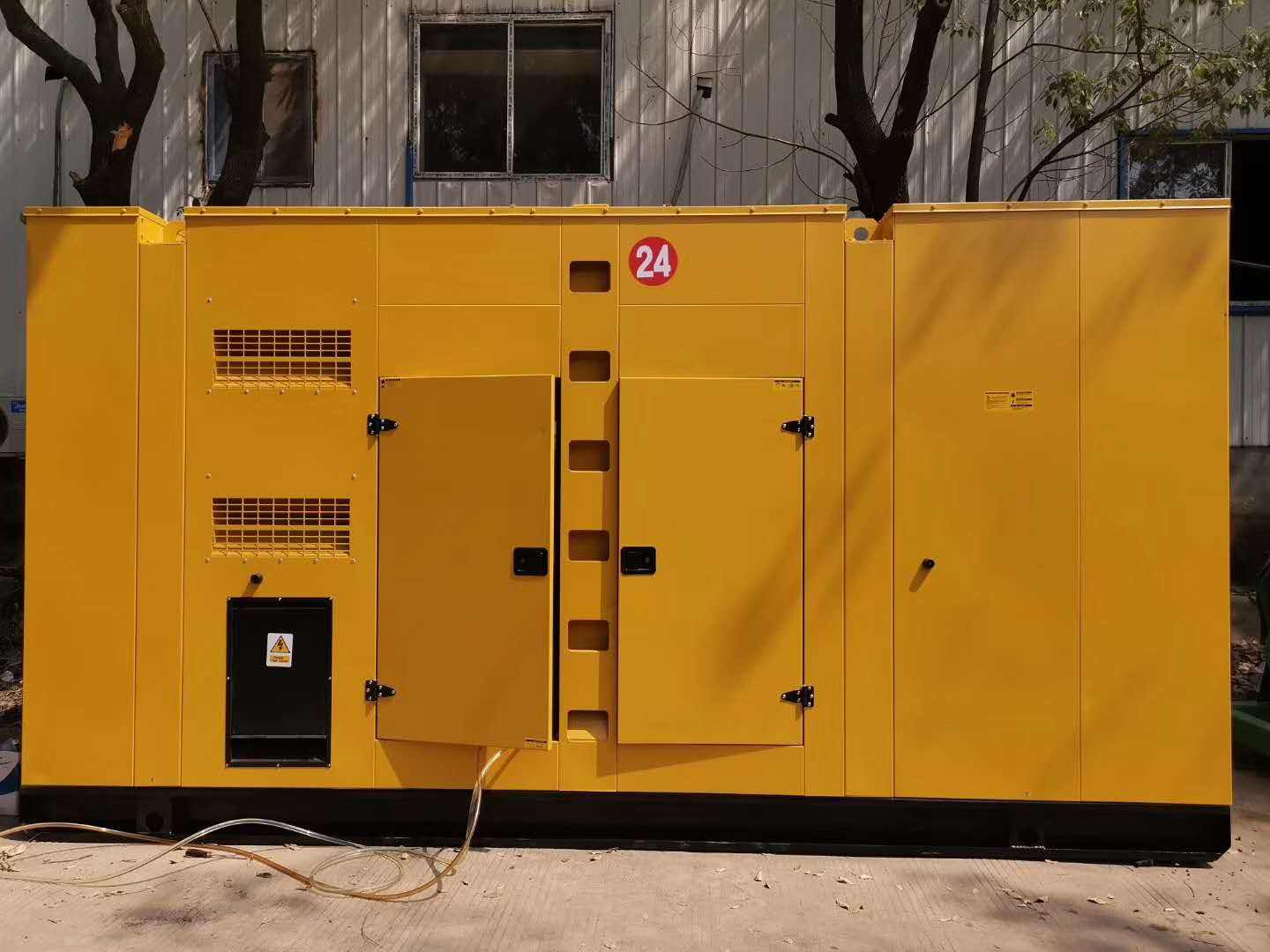 罗平租赁发电机-国产柴油发电机油耗的奥秘