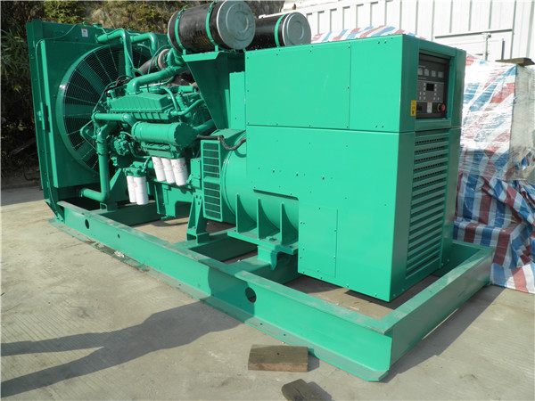 罗平出租发电机-进口柴油发电机组与国产柴油发电机组的区别