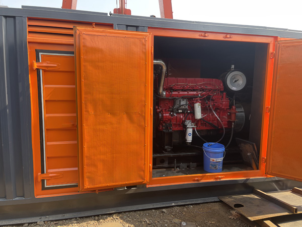 罗平哪些因素会影响 200KW 柴油发电机的燃油消耗率？