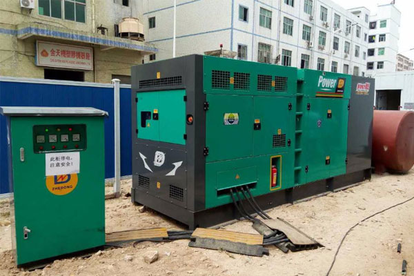 罗平为什么夏季要重点检查发电机组的燃油系统密封性？