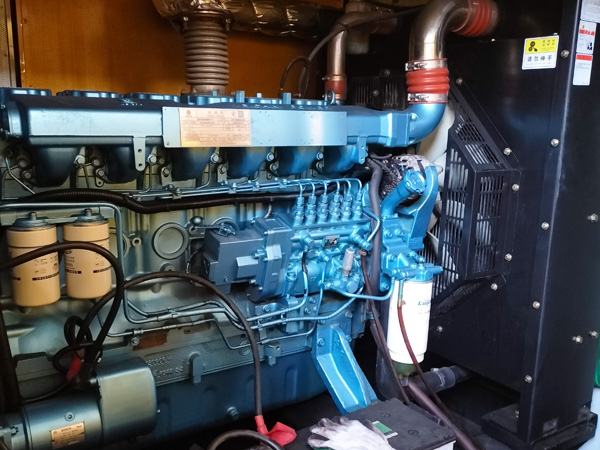 罗平磷酸铁锂蓄电池的使用寿命与哪些因素有关？