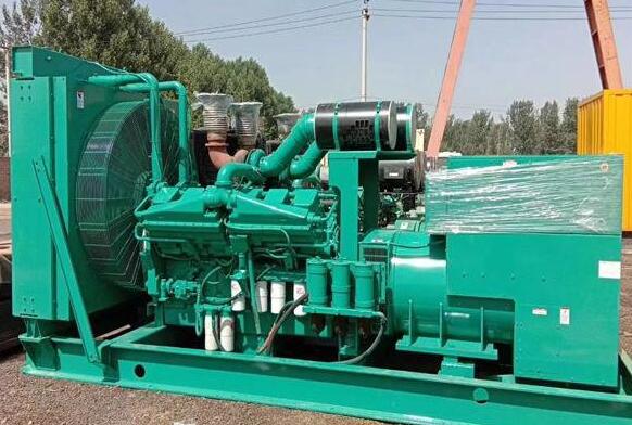 罗平柴油发电机组换季保养需重点关注以下要点，结合不同季节特点进行针对性维护